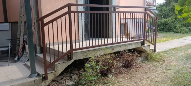 Metalna ograda za stepenice