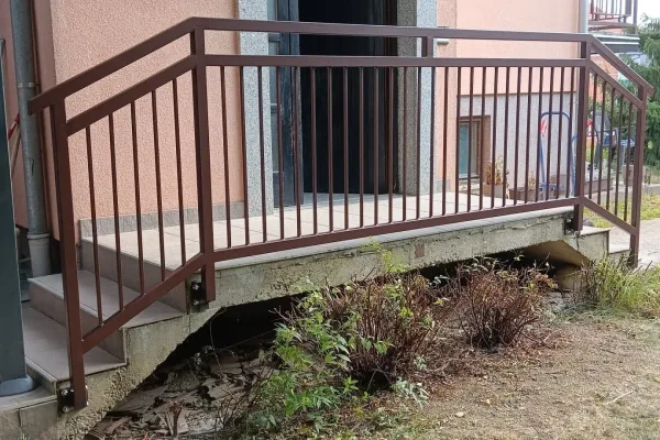 Metalna ograda za stepenice
